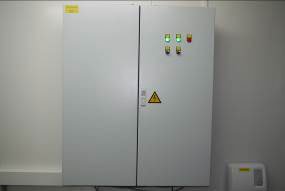 Steuerschrank